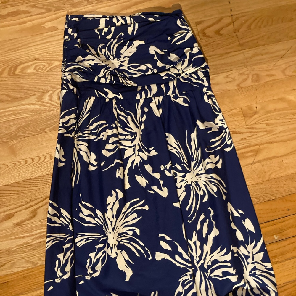 Zara 2 piece floral top and skirt. Selling together. Worn once for party.